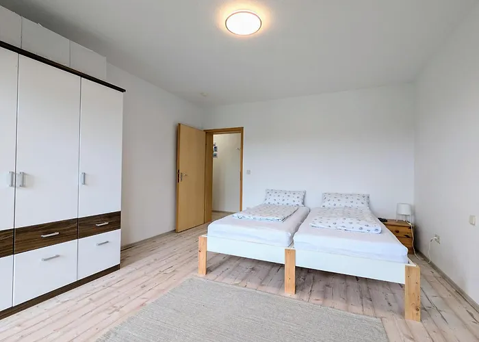 Auf Dem Buenberg アパート